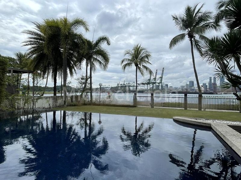 5 Bed Bungalow (Landed) for Sale in  Ocean Drive - Image 2