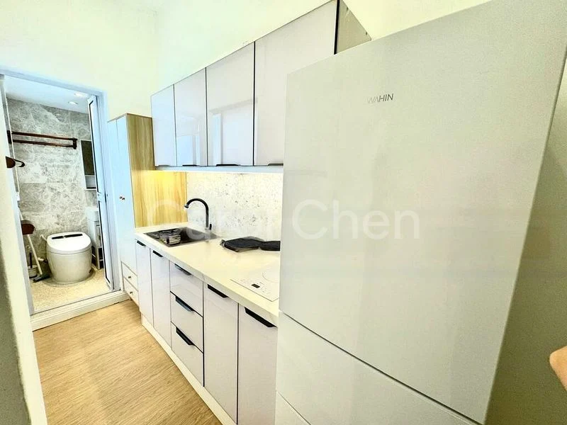 Office for Sale: Boon Sing Building - Image 6