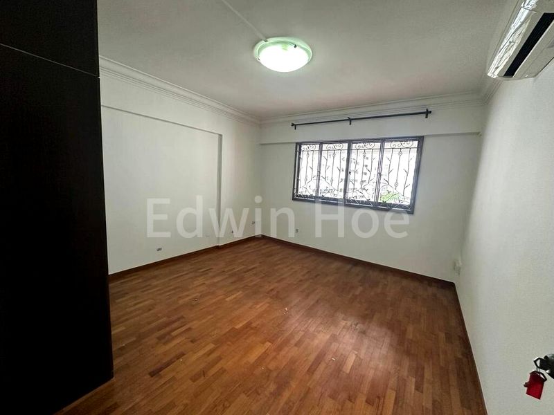 Maisonette HDB for Rent in  535 Bukit Batok Street 52 - Image 3