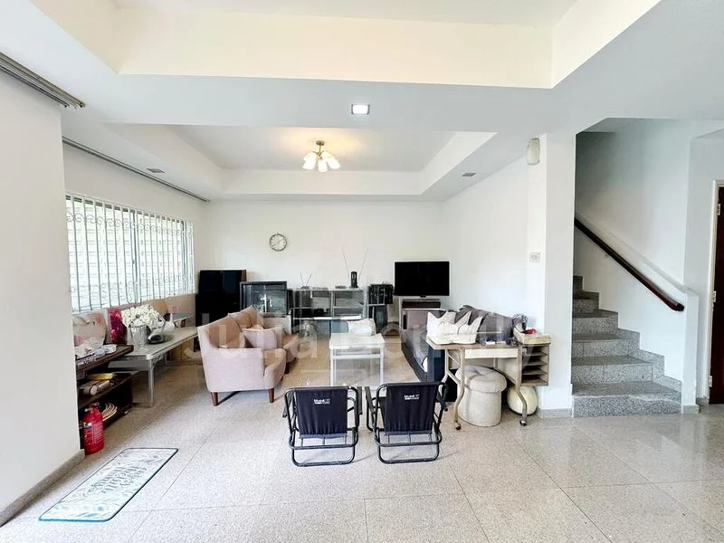 4 Bed Semi-Detached House (Landed) for Rent in  Nanyang Park - Image 9