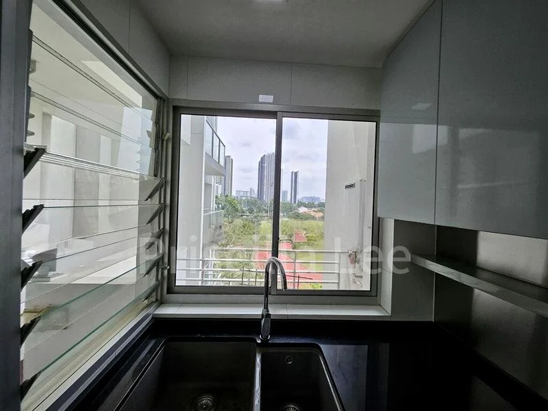 Room (Condo) for Rent in  The Parc Condominium - Image 1