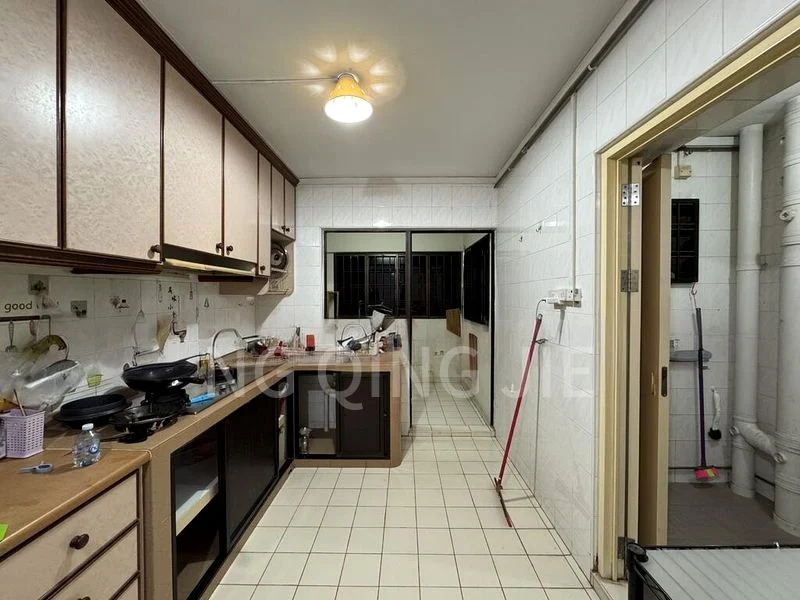 5 Room (5A) HDB for Rent in  109 Rivervale Walk - Image 2