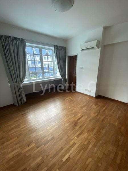 6 Bed Terraced House (Landed) for Rent in  Savoy Park - Image 1