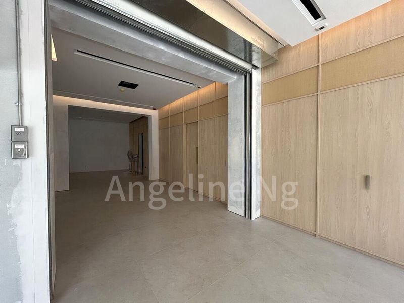 Shop / Shophouse for Rent: ️ Corner & Newly Renovated Ground Floor F&B on Syed Alwi Road - Image 3