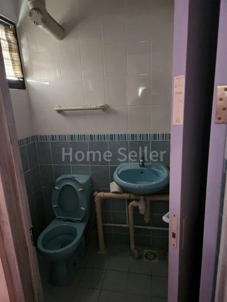 3 Room (3NG) HDB for Sale in 819 Tampines Street 81 - Image 6