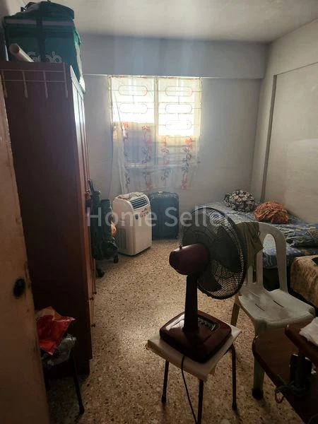 3 Room (3NG) HDB for Sale in 819 Tampines Street 81 - Image 3