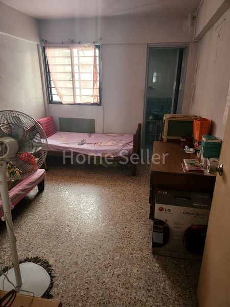 3 Room (3NG) HDB for Sale in 819 Tampines Street 81 - Image 2