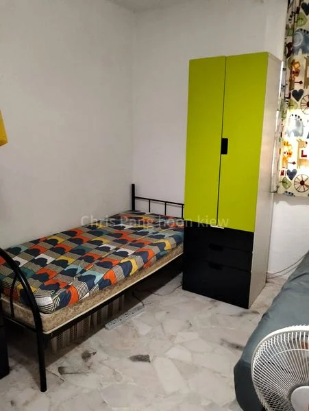 Common Room (HDB) for Rent in  838 Tampines Street 82 - Image 1