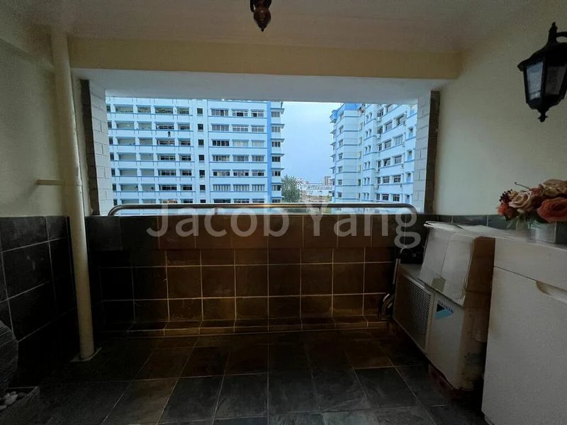 5 Room (5I) HDB for Sale in  189 Pasir Ris Street 12 - Image 6