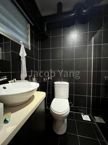 5 Room (5I) HDB for Sale in  189 Pasir Ris Street 12 - Image 7