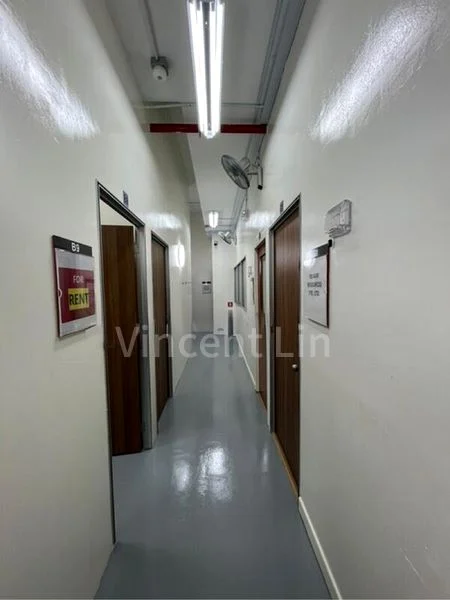 Light Industrial (B1) for Rent: Tat Ann Building - Image 3