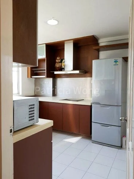 3 Bed Condo for Sale in  Elias Green - Image 11