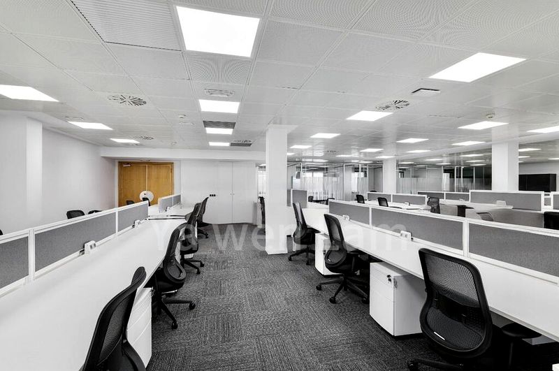 Light Industrial (B1) for Rent: EPL Building - Image 3