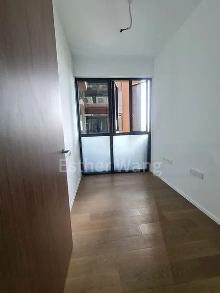 2 Bed Condo for Rent in Parc Esta - Image 6