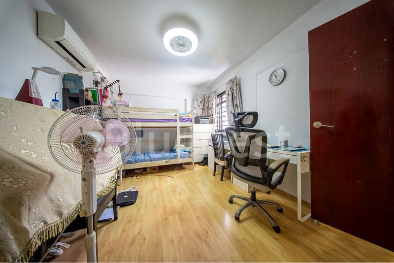 5 Room (5I) HDB for Sale in 290A Compassvale Crescent - Image 9