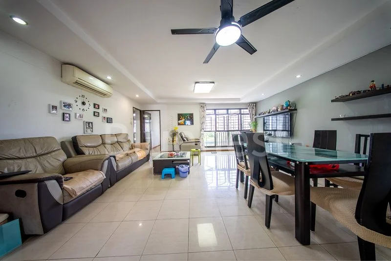 5 Room (5I) HDB for Sale in 290A Compassvale Crescent - Image 2