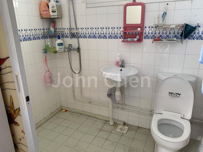 Room (HDB) for Rent in  666 Jalan Damai - Image 1