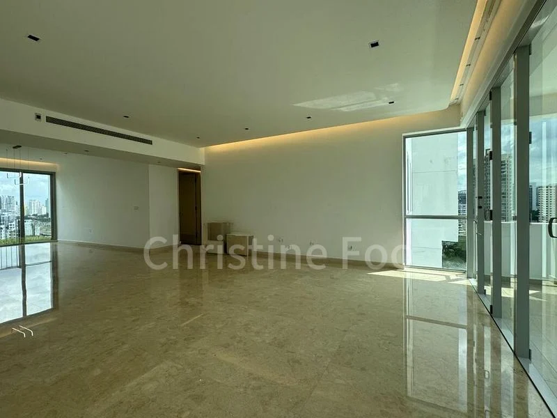 4 Bed Condo for Rent in  Draycott Eight - Image 10