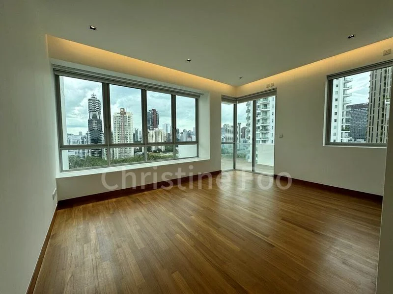4 Bed Condo for Rent in  Draycott Eight - Image 6