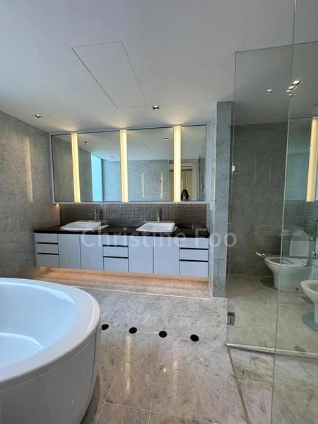4 Bed Condo for Rent in  Draycott Eight - Image 4