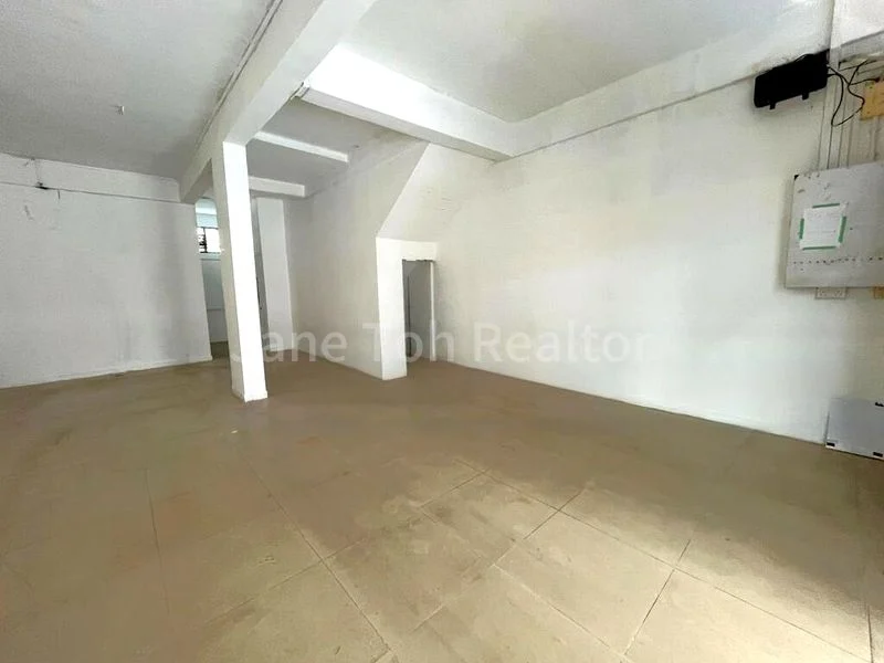 Shop / Shophouse for Rent: Bedok Central - Image 7