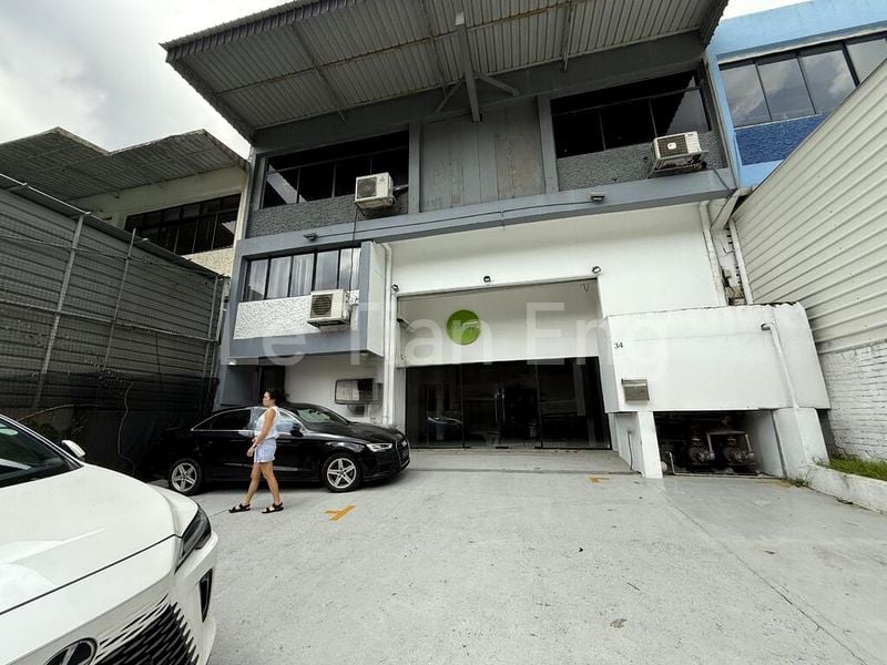Light Industrial (B1) for Rent: 34 Hillview Terrace - Image 4