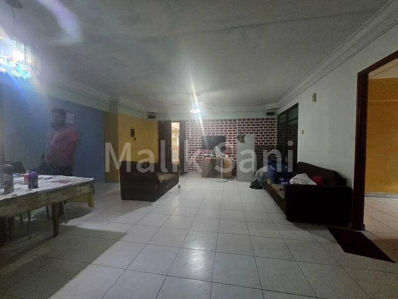 4 Room (4A) HDB for Rent in  673 Choa Chu Kang Crescent - Image 1