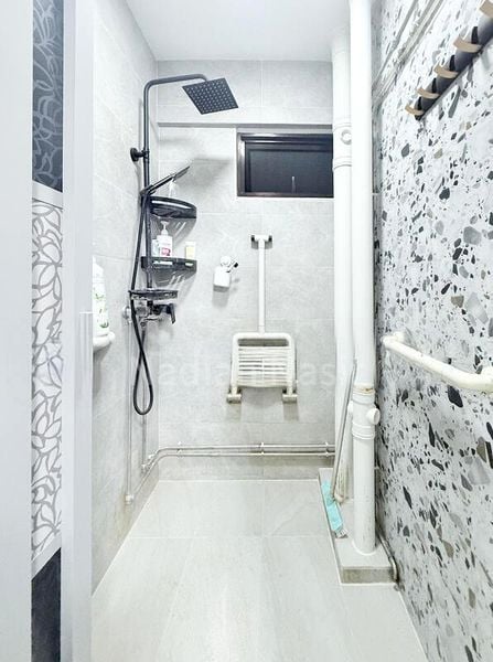 3 Room (3I) HDB for Sale in  114 Ho Ching Road - Image 5