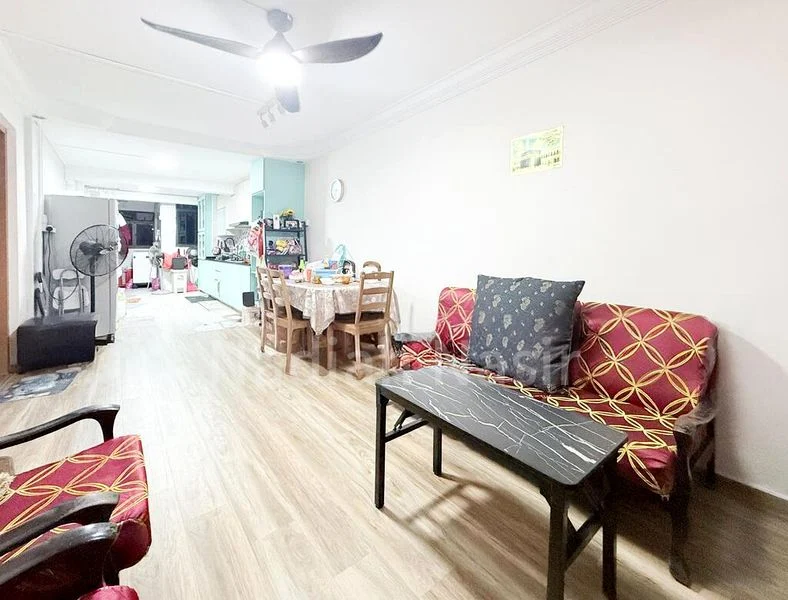 3 Room (3I) HDB for Sale in  114 Ho Ching Road - Image 2