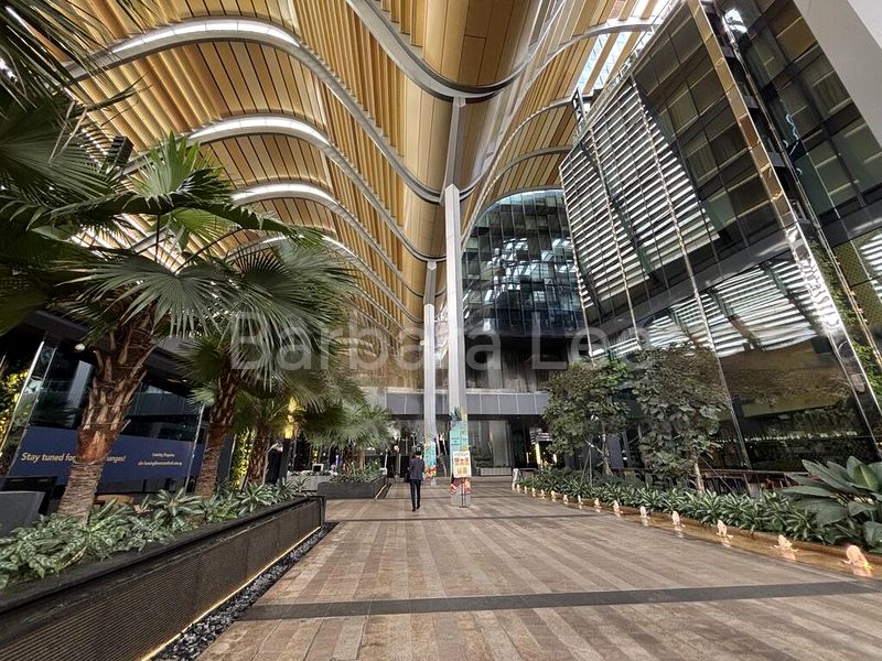 Office for Rent: South Beach Tower - Image 2