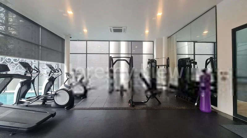 2 Bed Condo for Rent in  The Trizon - Image 14