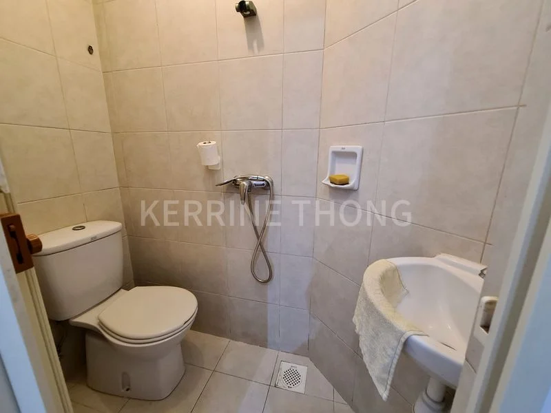 Common Room (Condo) for Rent in  The Lakeshore - Image 11