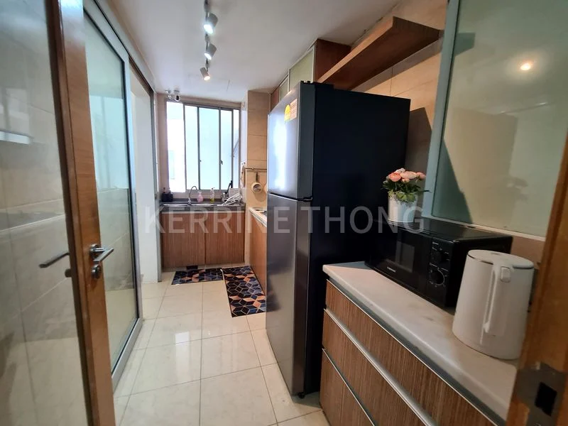 Common Room (Condo) for Rent in  The Lakeshore - Image 10