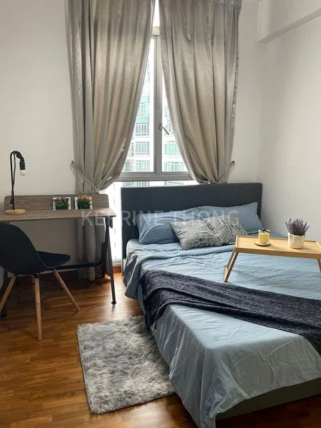 Common Room (Condo) for Rent in  The Lakeshore - Image 7