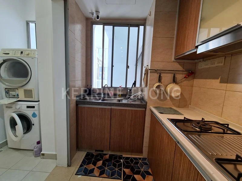 Common Room (Condo) for Rent in  The Lakeshore - Image 14