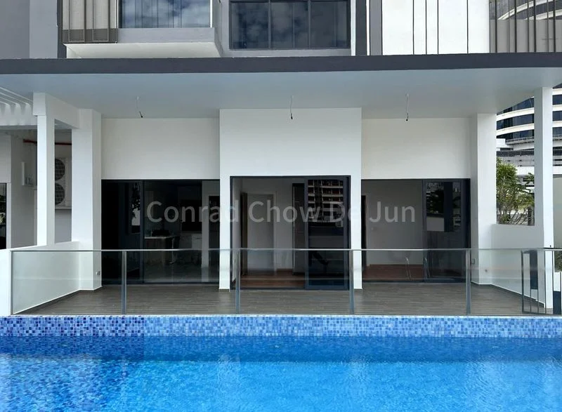 3 Bed Condo for Rent in  Uptown @ Farrer - Image 1