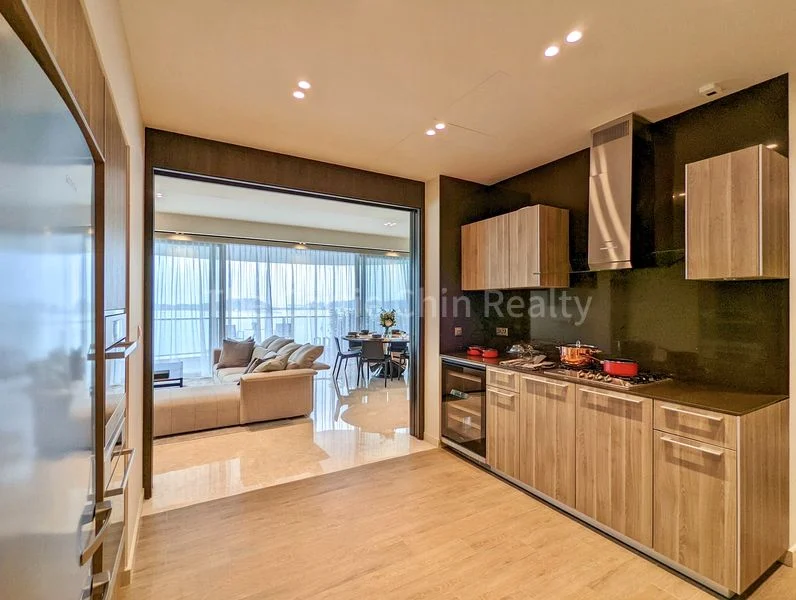 3+1 Bed Condo for Sale in  Cape Royale - Image 7