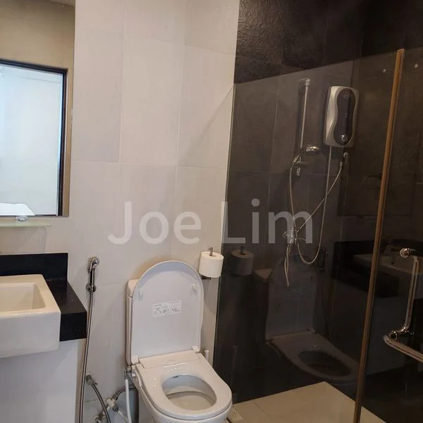 Master Room (Condo) for Rent in  Orchard Towers - Image 5