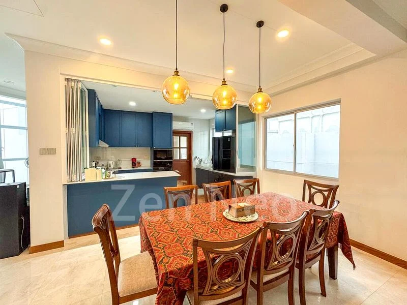 4 Bed Condo for Rent in The Bayshore - Image 4