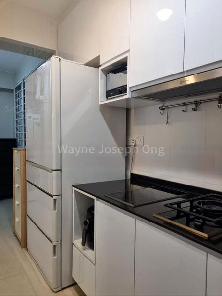 4 Room (4A) HDB for Sale in  43A Margaret Drive - Image 3