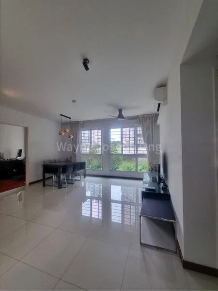4 Room (4A) HDB for Sale in  43A Margaret Drive - Image 1