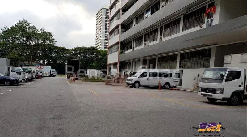 Warehouse for Rent: Shun Li Industrial Complex - Image 4