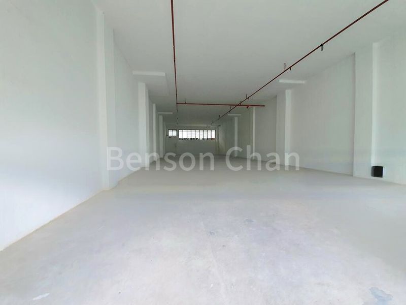 Warehouse for Rent: Shun Li Industrial Complex - Image 5