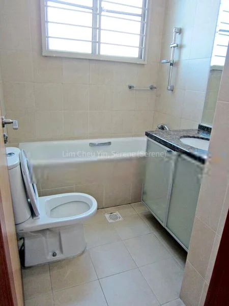 3 Bed Condo for Rent in  Palm Residence - Image 11