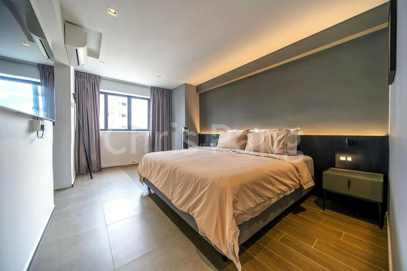 5 Room (5A) HDB for Sale in  176 Ang Mo Kio Avenue 4 - Image 4