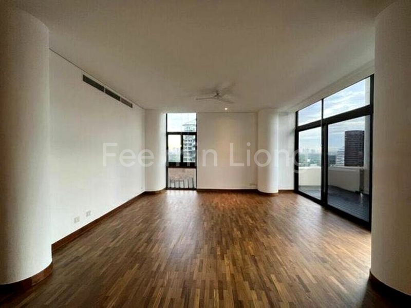 3 Bed Condo for Rent in  The Colonnade - Image 9