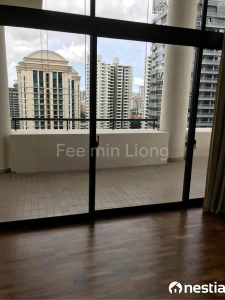 3 Bed Condo for Rent in  The Colonnade - Image 7