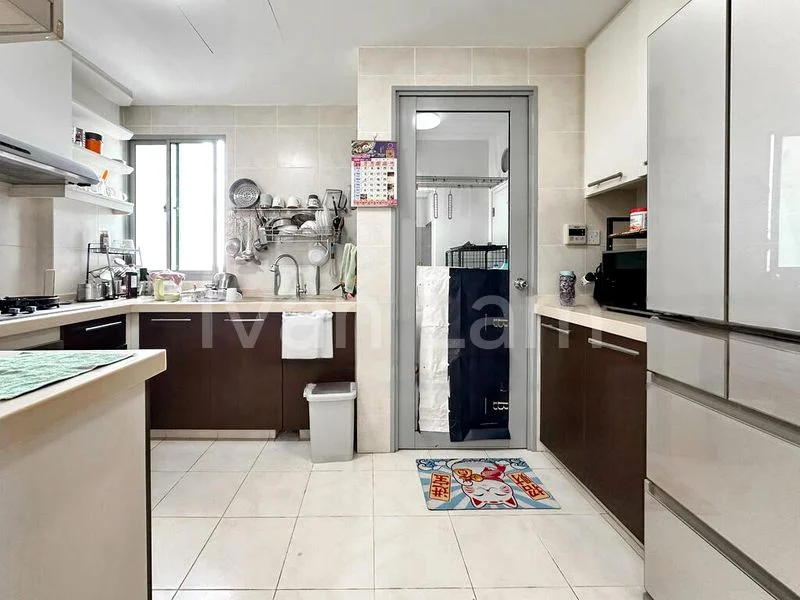 3 Bed Executive Condo for Sale in Whitewater - Image 7