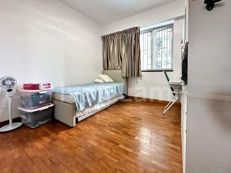 3 Bed Executive Condo for Sale in Whitewater - Image 4