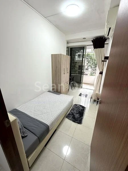 Common Room (Condo) for Rent in Ritz Mansion - Image 5